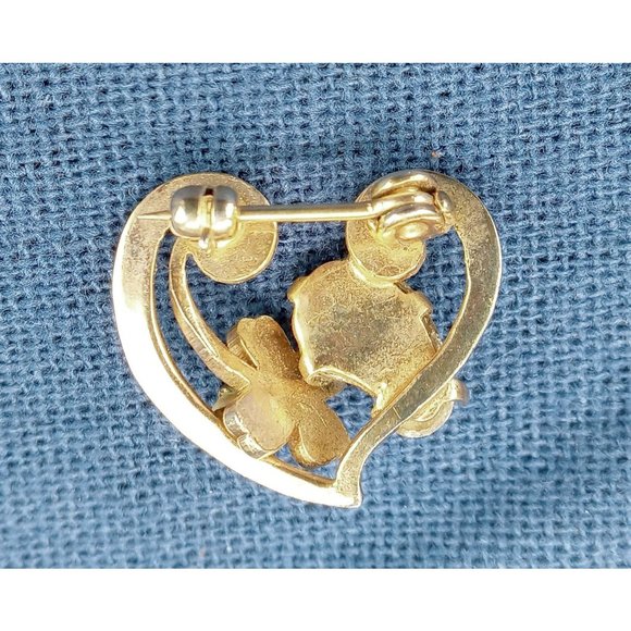 Vintage Pin Brooch Heart Shaped Faux Pearls Floral Gold Tone Small Flower 0.75" - Picture 2 of 3